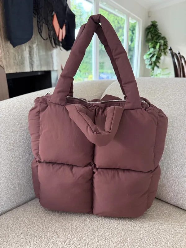 RARE My Mum Made It Pillow Tote Puffer Bag Burgundy Brown Quilted Puffy Tote Sold Out Scandi Style - Image 3
