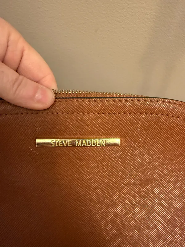 The Steve Madden Brown Shoulder Bag - Image 2