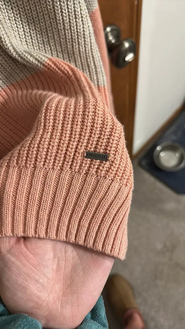 Hollister Sweater - Image 3