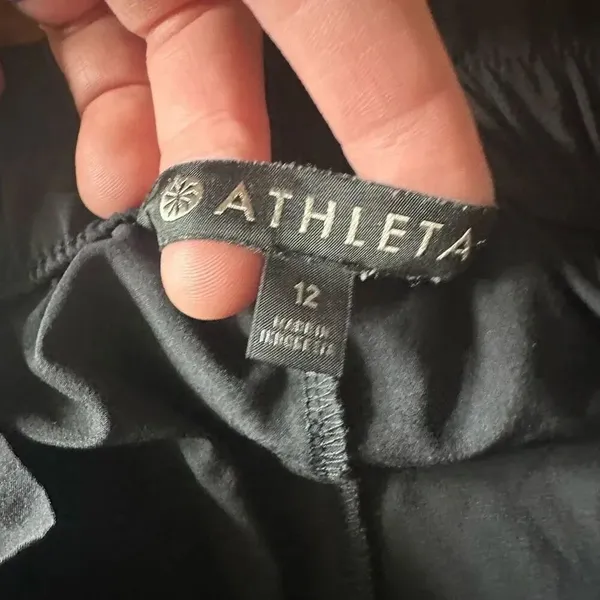 Athleta lightweight paperbag black Athleisure 12 pants - Image 2