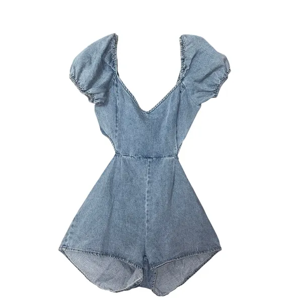 Lulus Blushing Beauty Light Wash Denim Puff Sleeve Romper size Large - Image 2