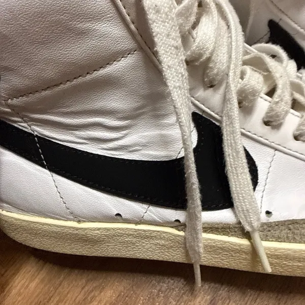 Nike White‎ Blazer Mid Hi Top Vintage Women's Size 9.5 - Image 4