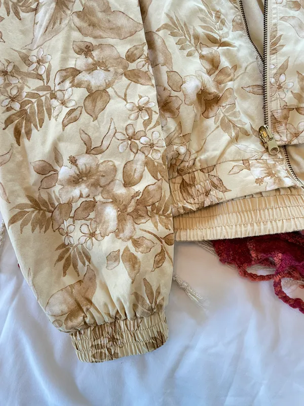 Boutique Vintage Yellow Floral Bomber Jacket - Image 4