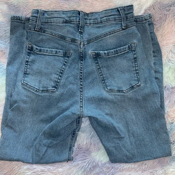 Wild Fable Light Wash High Rise Straight Leg Jeans - Image 6