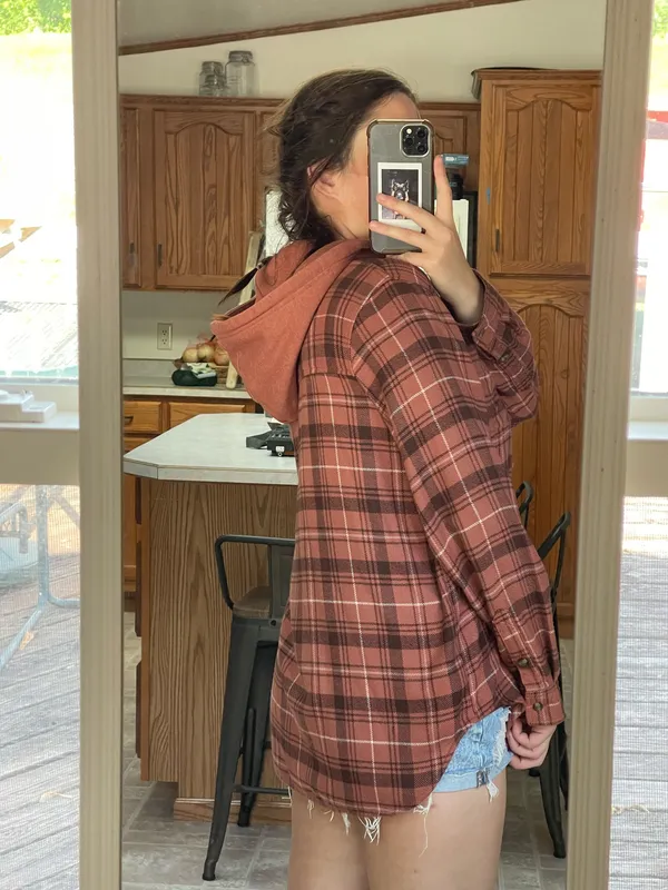 American Eagle Outfitters Flannel Shirt - Image 4