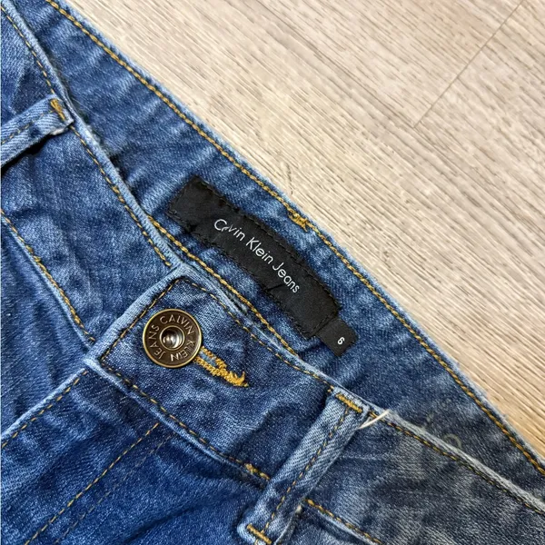 •CALVIN KLEIN• LEAN BOOT JEANS - Image 4