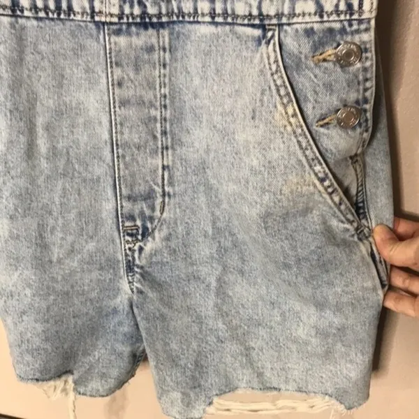 GAP Women's Distressed Denim Shortalls Washwell‎ Light Wash Overalls Medium - Image 6