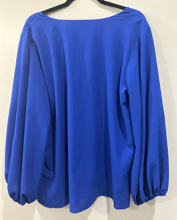 Entro Qearal Long Sleeve Blouse - Image 2
