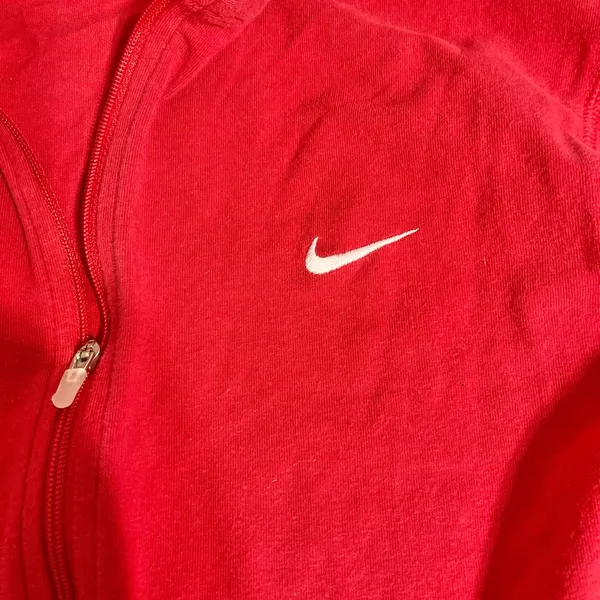 Red Nike zip up thin pullover size small - Image 4