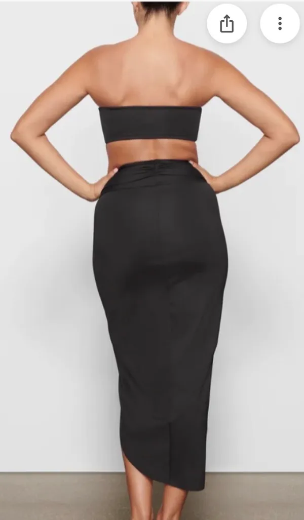 SKIMS Signature Swim Sarong Skirt Onyx Black - Image 3