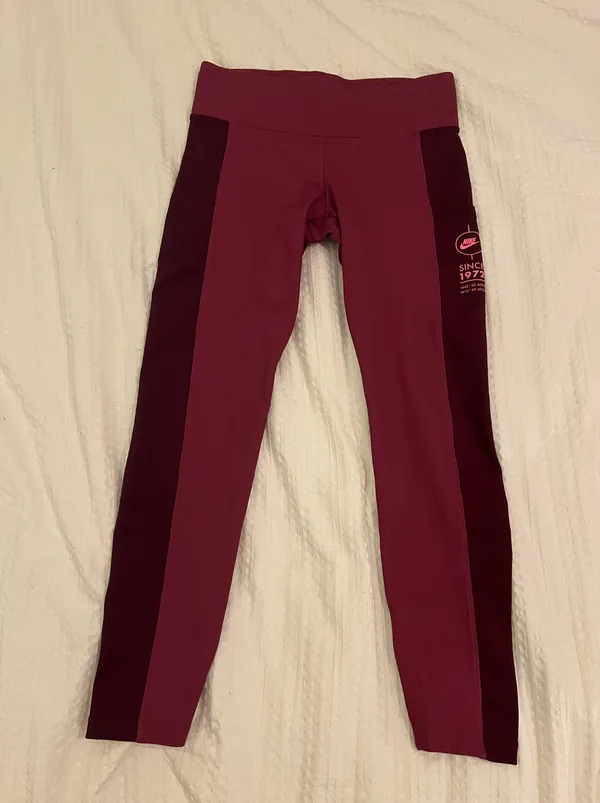 Nike Athletic Wear Set - Image 6