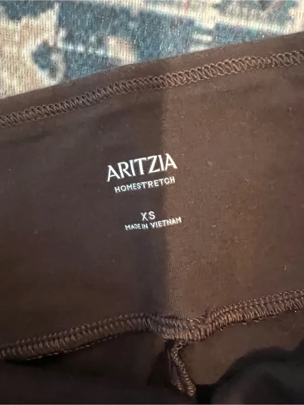 Aritzia homestretch Basic High-Waist Solid Leggings - Dark Brown - Image 7