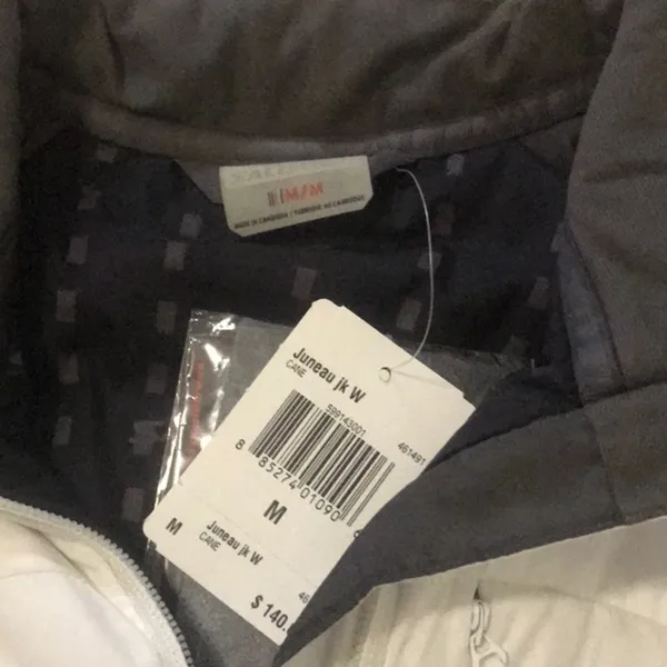 NWT Salomon White Shell Jacket - Image 3