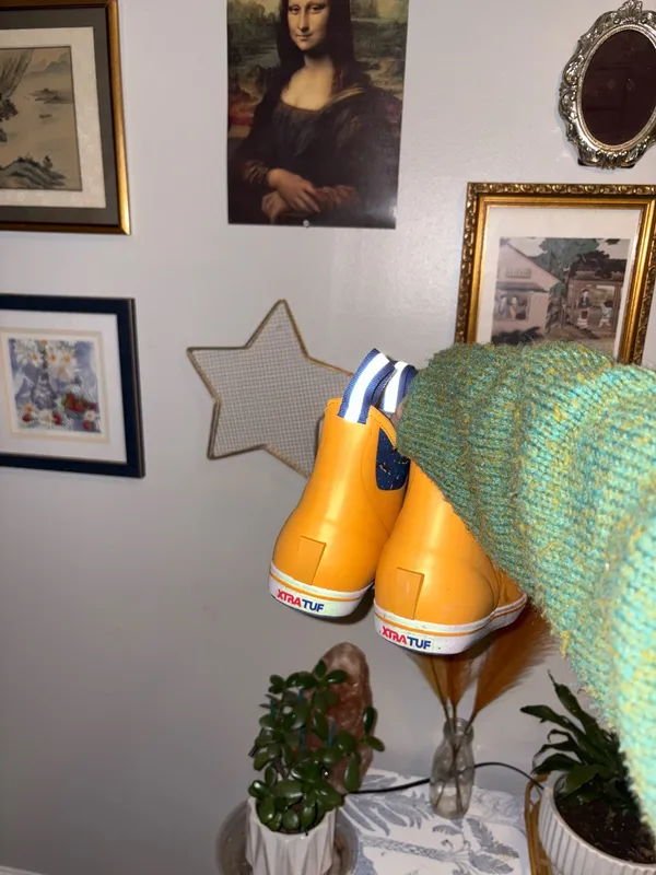 Xtratuf ankle boots Yellow Size 7 - Image 3