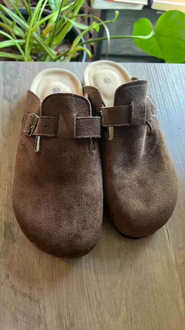 Brown clogs Size 39 - Image 2