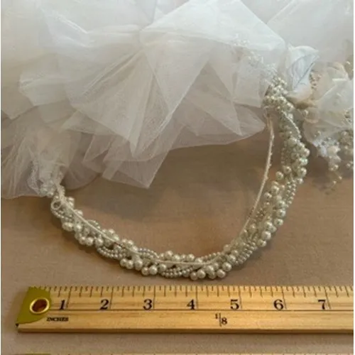 Vintage White Tulle Bridal Veil Faux Pearl Headband Floral Bead Accent 20 Inch - Image 8