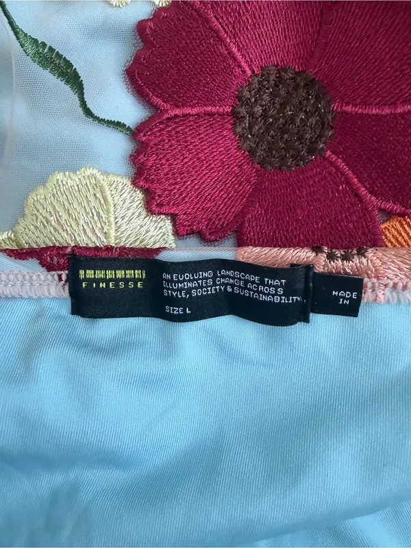 Finesse Addie 3D Flower Appliqué Mini Skirt Multicolor Large - Image 5