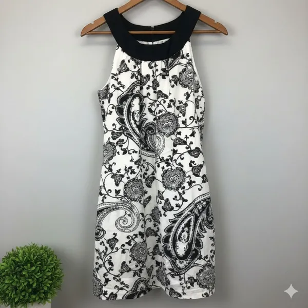 White House Black Market Silk Paisley Sheath Dress Black White Size 4 - Image 2