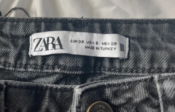 90s Split Jeans - Image 4