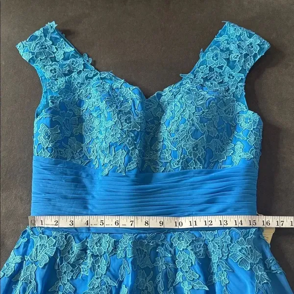 Women’s Blue Full Length Formal Dress V-Neck Lace Appliqué Bodice Size 10 NWT - Image 8