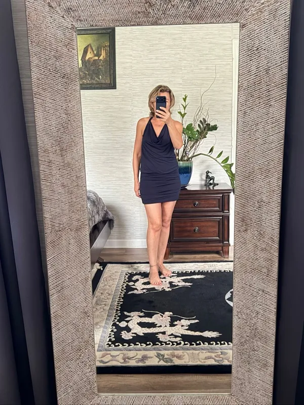 Trixxi Los Angeles Navy Blue Halter Bodycon Mini Dress Size S NWT - Image 6