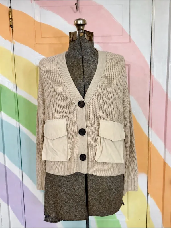 English Factory Cream Chunky Knit Utility Pocket V-Neck Cardigan XS 💛🍄 - Image 3