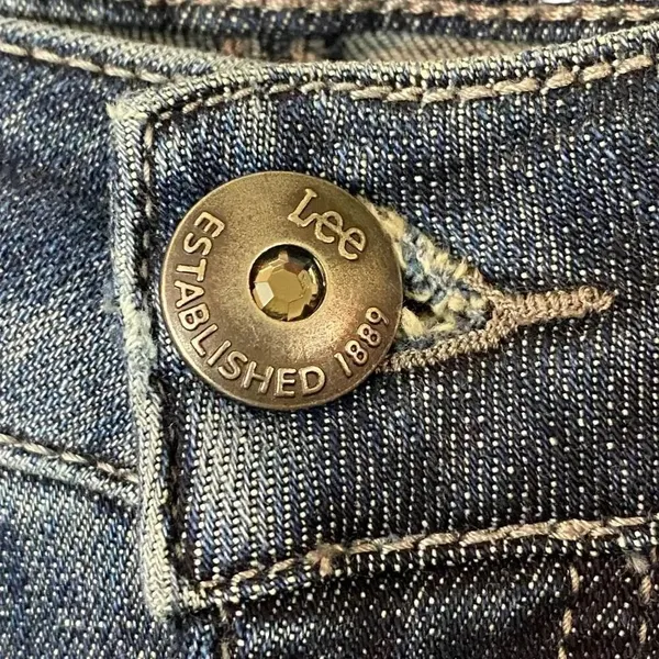 Lee Slender Secret Blue Jeans Size 4 Medium Crystal Accents Lower On The Waist - Image 7