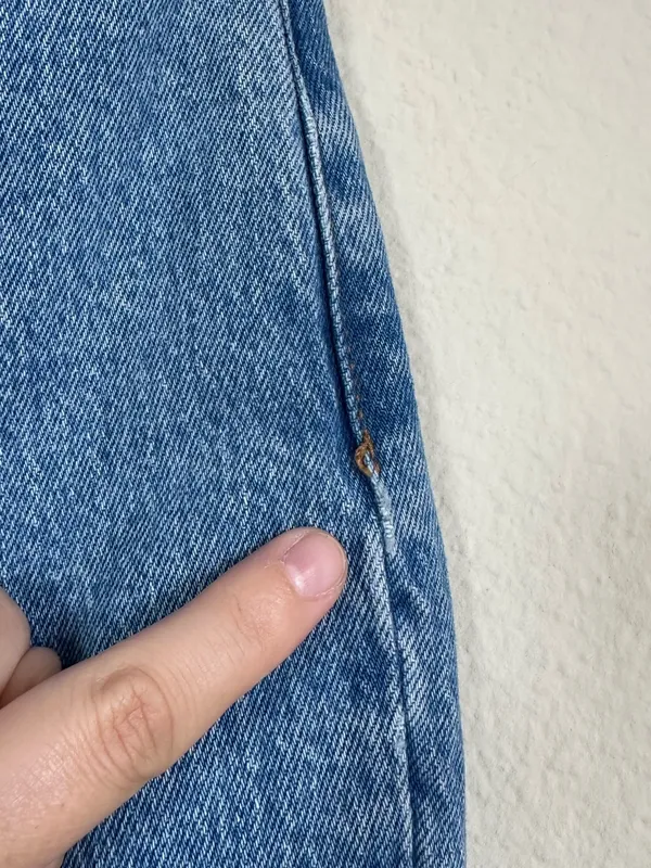 Abercrombie & Fitch The Vintage Flare High Rise Jeans - Image 11