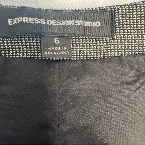 EXPRESS‎ GRAY SKIRT FOR WOMEN SIZE 6 Fully Lined Side Zipper Closure - Image 2