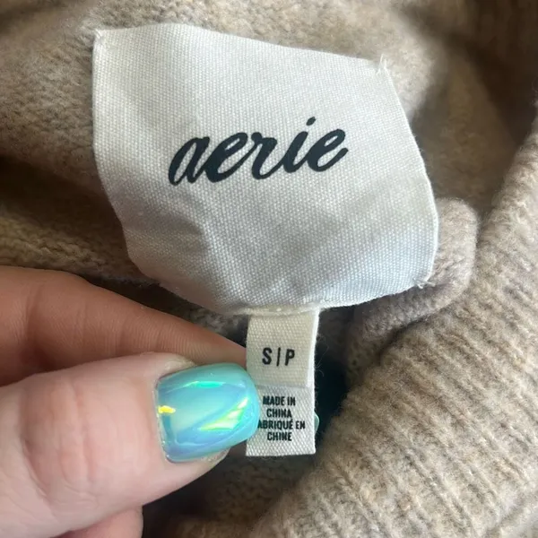 ✨American Eagle Aerie Unreal Sz Small Sweater Striped (Flawed)✨ - Image 8