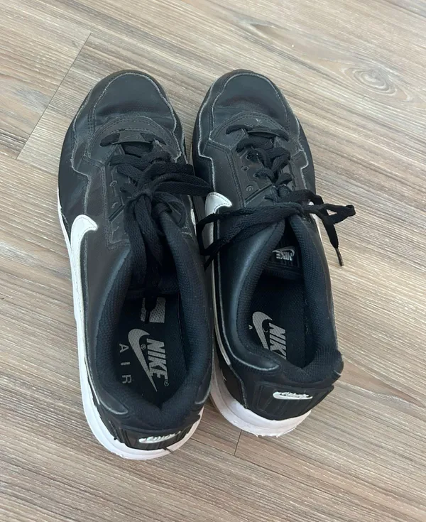 Nike Black  Airmax - Image 4