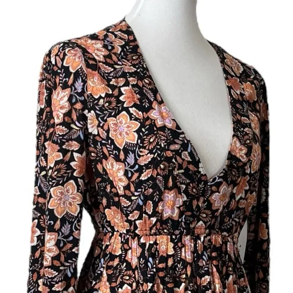 Billabong New Blouson Dress Deep V-neck Long Sleeve Black Floral Women’s Size M - Image 7