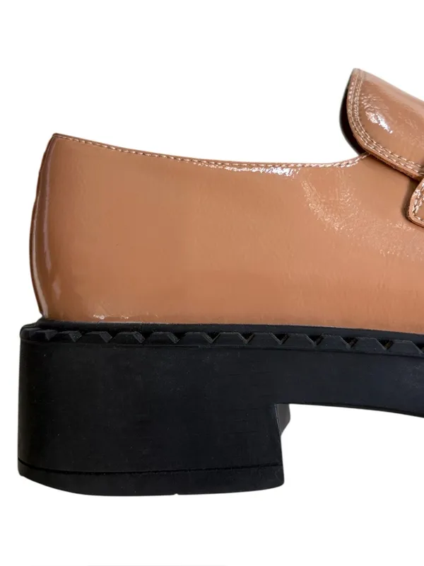 EUC Jeffrey Campbell Leather Librarian Loafers Tan Patent Size 9.5 - Image 3