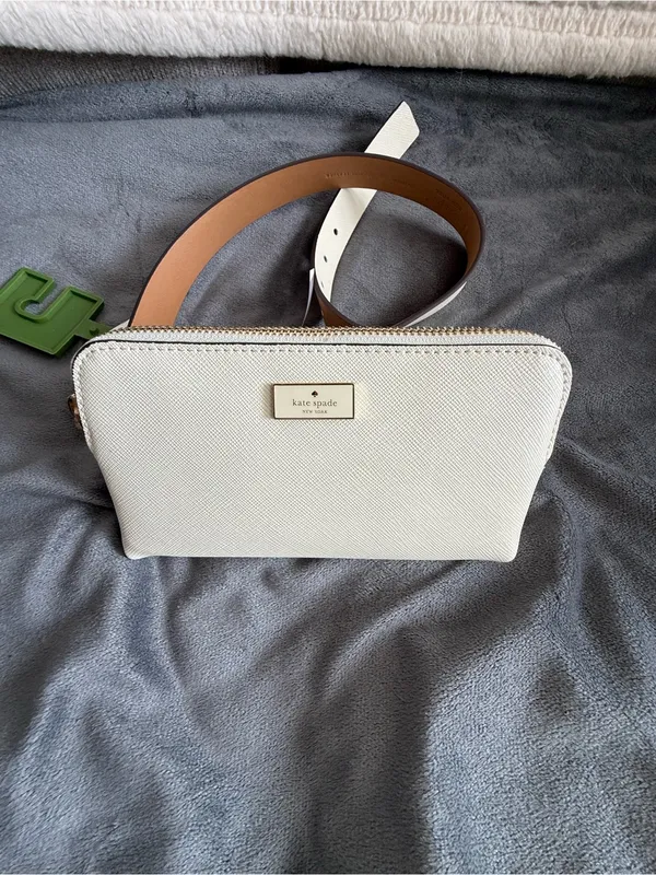kate spade Cream Leather Crossbody Belt Bag with Gold Logo - Image 2