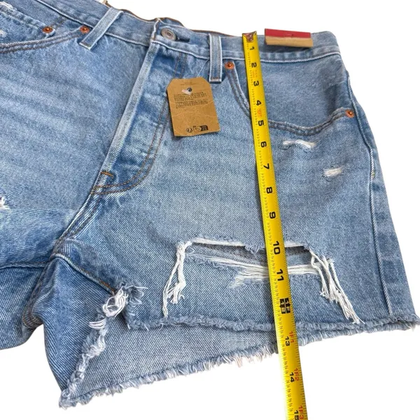 NEW Levi's 501 High Rise Distressed Cut Off Jean Shorts Capsule Summer 30‎ - Image 11
