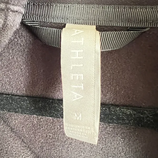 ATHLETA Triumph Hoodie Sweatshirt Jacket Full Zip Size M Black‎ Gym Workout - Image 3