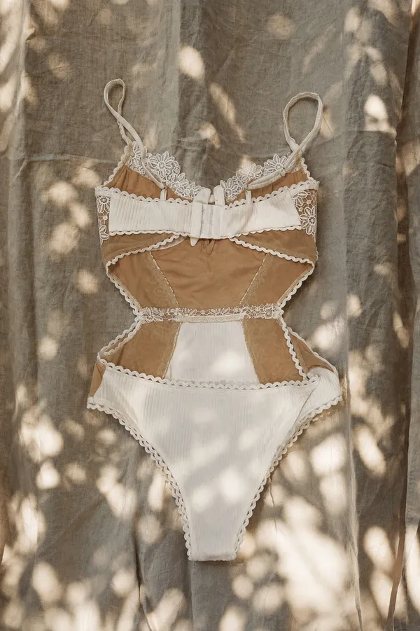 Colorful Natalie (Skylar + Madison) White Floral Lace Bodysuit - Image 6