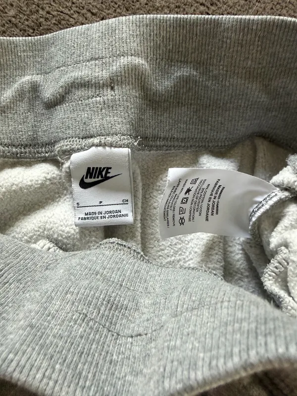 Nike Sweatpants - Image 6