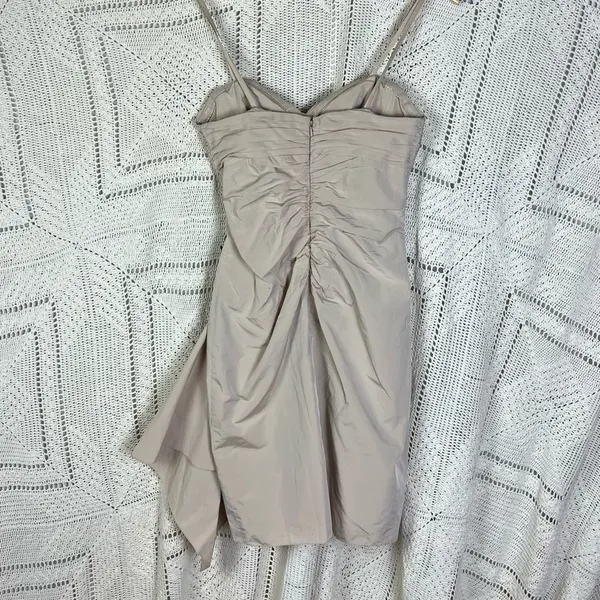 BCBGMaxAzria Dress Size 2‎ Cocktail Sexy Tan Champagne Bow Strapless Mini - Image 2