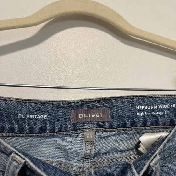 DL1961 Hepburn Wide Leg‎ High Rise Vintage 31 Inch Jeans Size 25 - Image 3