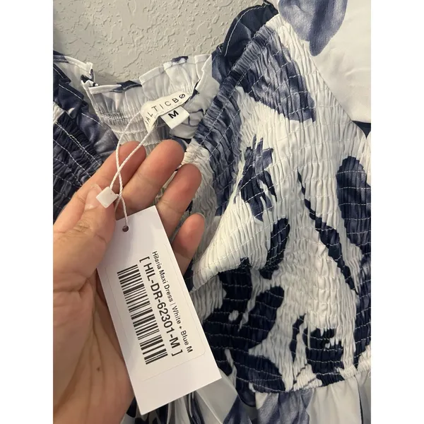 NWT Baltic Born Hilaria Maxi Dress Size‎ M White And blue - Image 6