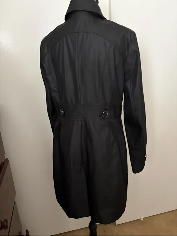 Kenneth Cole Black Button-Front Long Trench Coat - Image 5