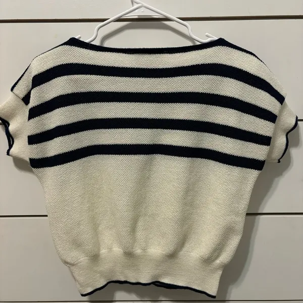 Vintage White & Navy Blue Stripe Sweater Top - Image 3