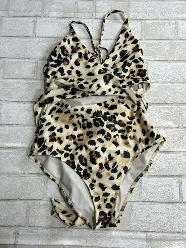 Aerie Women’s Leopard Print Wrap One-Piece Swimsuit pool Resort - size Small - Image 3