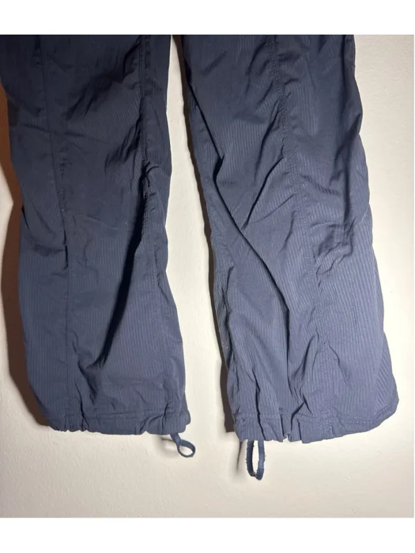 Lululemon Jogger Sz 8 Pants Black 30” inseam - Image 5