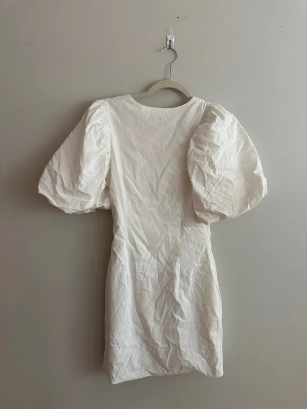 Revolve Puff Sleeve White Dress - Image 7
