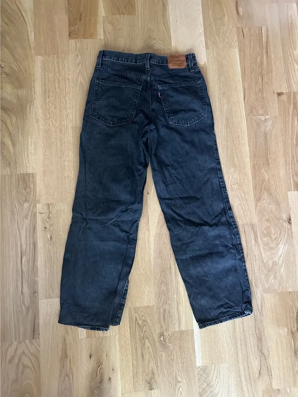 Levi’s Baggy Dad Jeans - Image 2