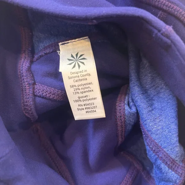 Athleta Women's Purple Honeycomb Connect Crop Capri Leggings XXS Yoga Running - Image 6