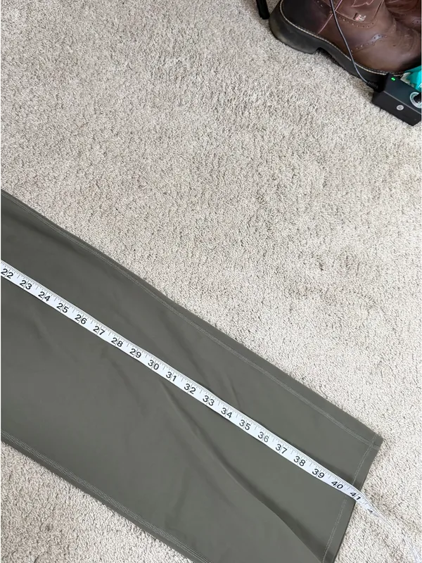 Vuori Women’s Daily Wide Leg Leggings Pants Pull On High Rise in Green L - Image 13