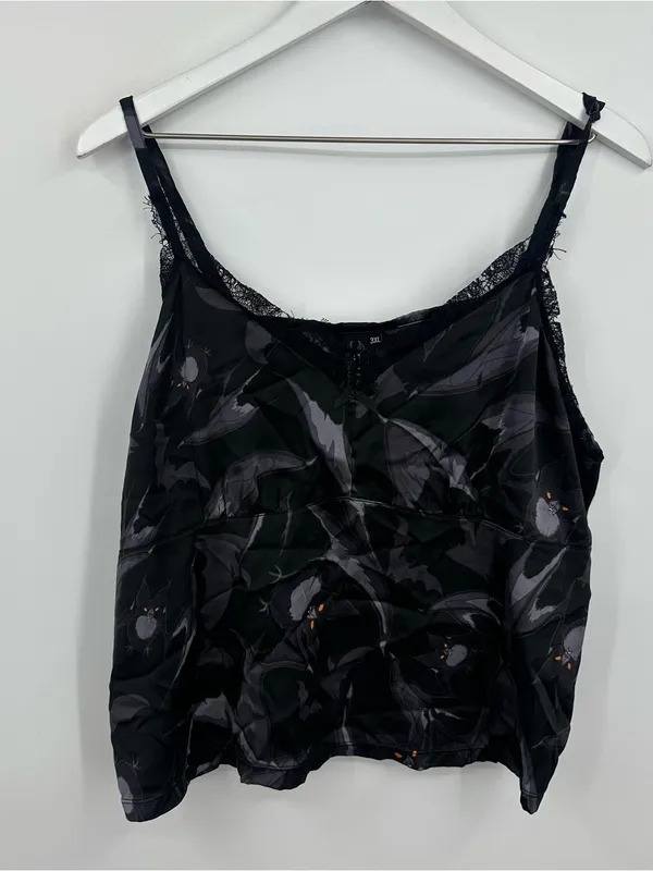 Halloween Black Bats Camisole Tank Top Size 3X Plus Size Goth Grunge V Neck - Image 7